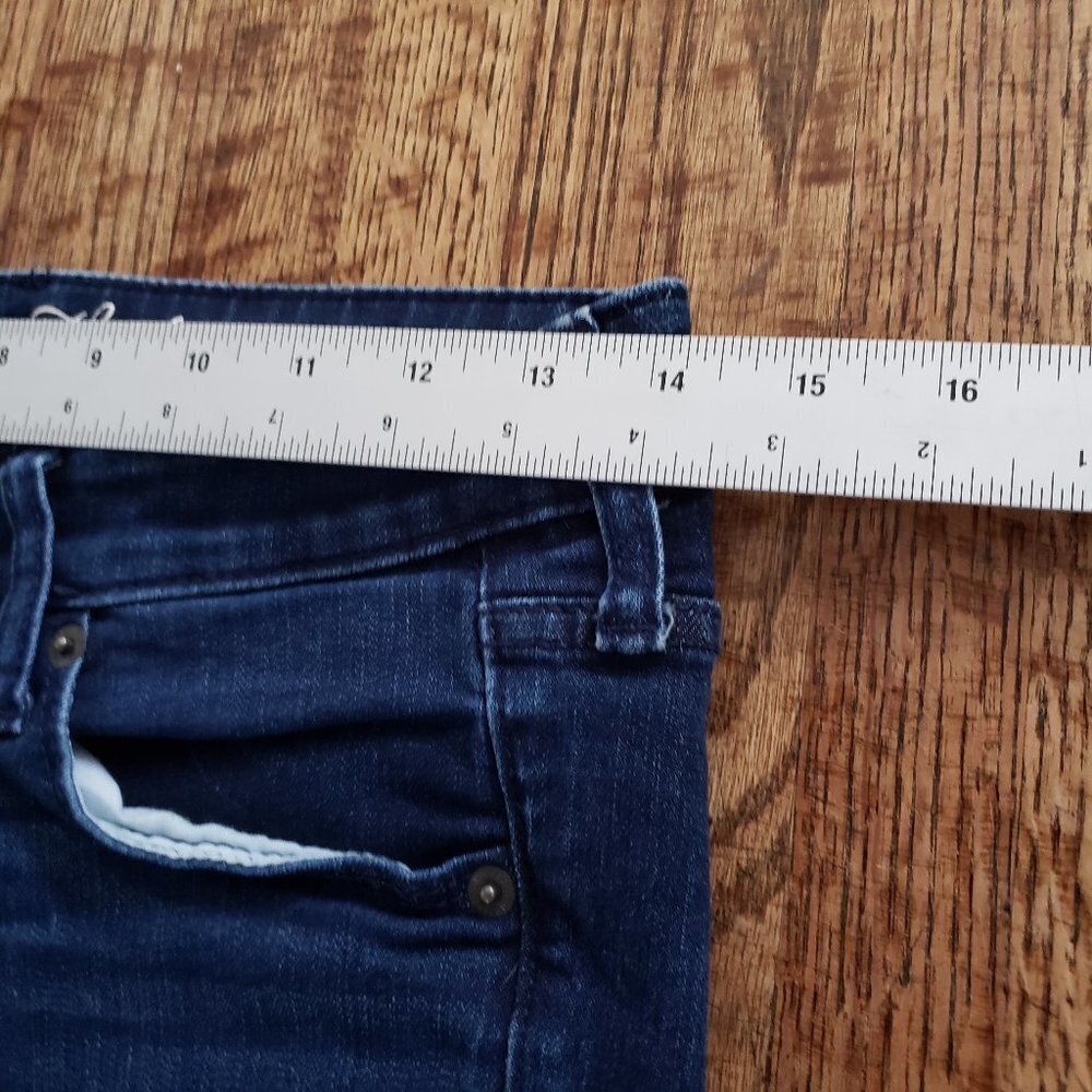 Universal Thread Jeans - Picture 2 of 7
